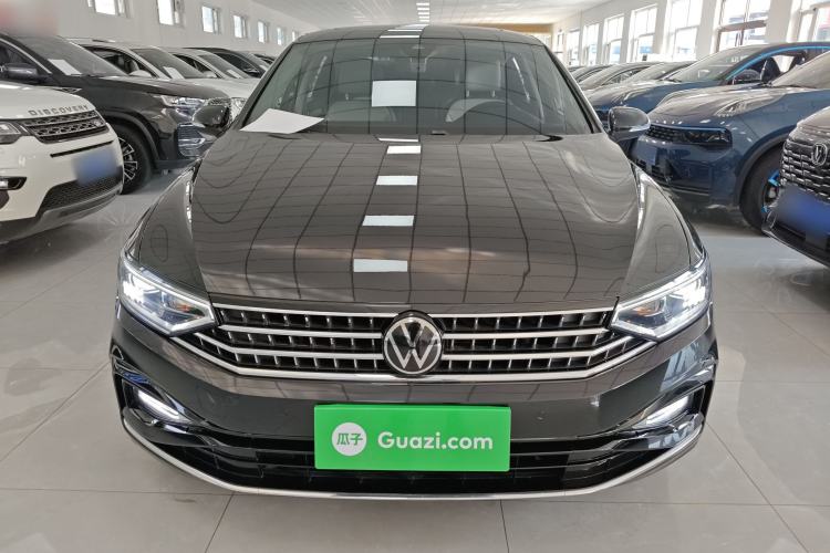 Used Volkswagen Magotan 2023 2 Million Units Commemorative Edition 330TSI DSG Luxury Version

