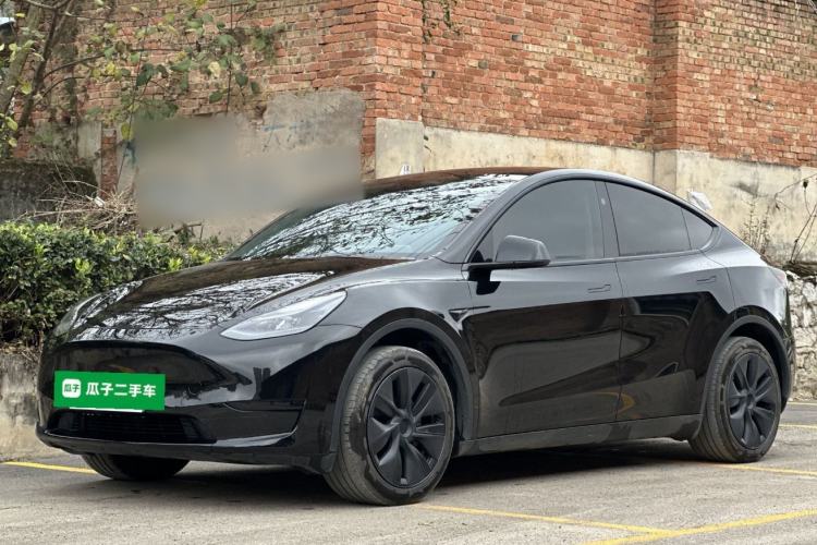 Used Tesla Model Y 2024 Rear-Wheel-Drive Version
