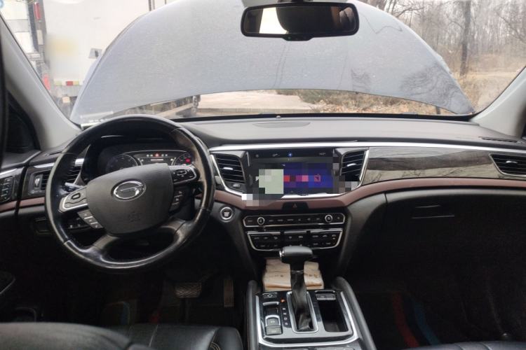 Used GAC Trumpchi GS8 2017 320T Two-Wheel Drive Luxury Smart Connectivity Version (7 Seats)
