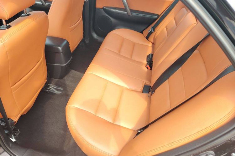 Used Mazda Mazda 6 2015 2.0L Automatic Classic Version