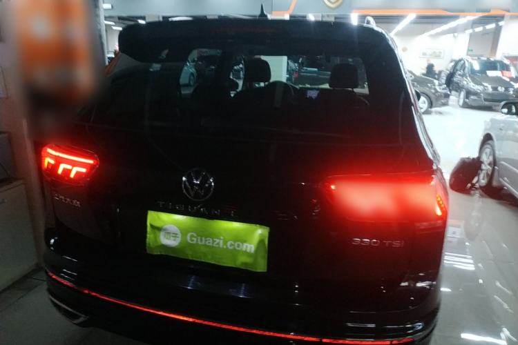 Used Volkswagen Tiguan L 2023 330TSI Automatic Two-Wheel Drive R-Line Enjoyment Edition
