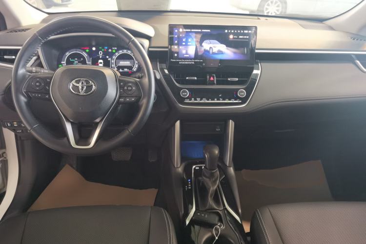 Used Toyota FRONTLANDER 2023 2.0L Smart Electric Hybrid Dual-Engine Deluxe Version
