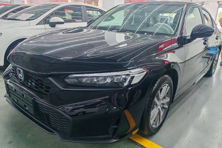 Used Honda Civic 2025 240TURBO CVT Smart & Fun Plus
