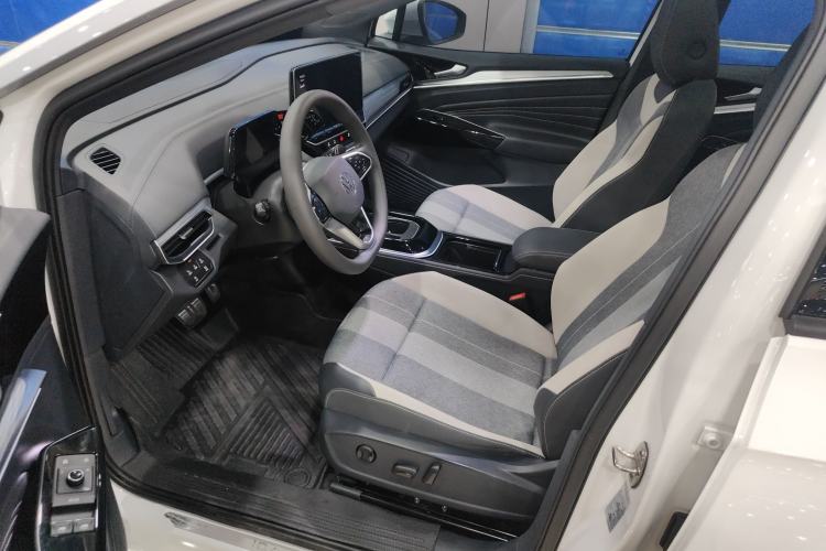 Used Volkswagen ID.4 CROZZ 2022 Long-Range PURE+ Edition