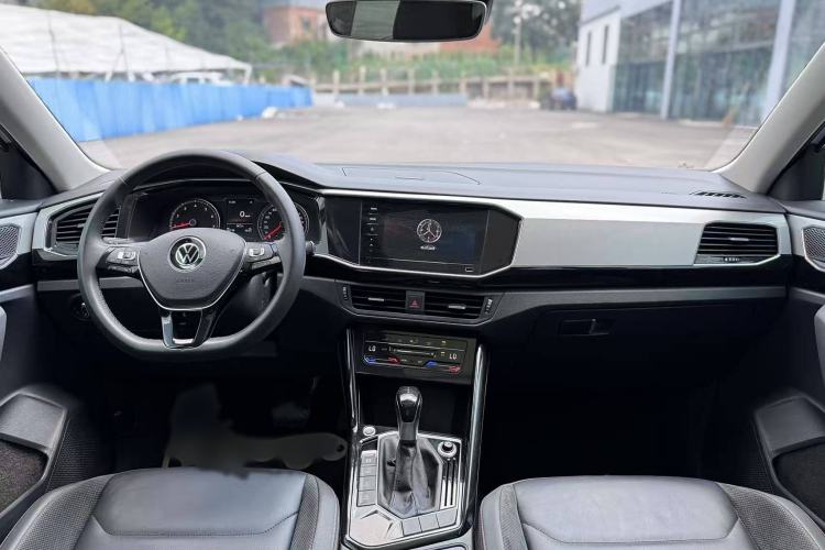 Used Volkswagen Tayron 2020 330TSI Two-Wheel Drive Luxury Smart Connectivity Version
