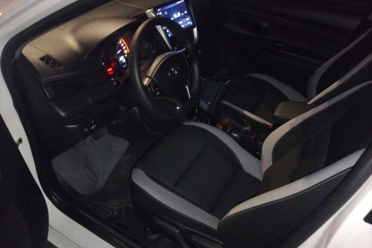 Used Toyota YARiS L 2022 1.5L CVT Leading PLUS Edition
