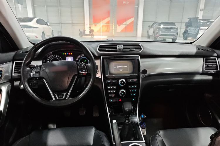 Used Haval H2 2014 1.5T Manual Two-Wheel Drive Elite Edition
