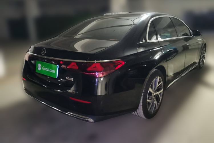 Used Mercedes-Benz E-Class 2024 Refresh E 300 L Stylish Edition
