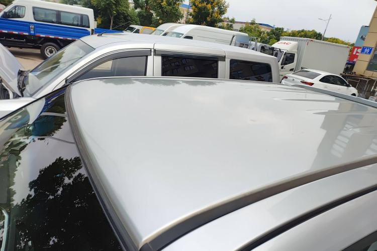 Used Great Wall Wingle 5 2017 2.0T European Version Diesel Two-Wheel Drive Advanced Large Double-Cab GW4D20E
