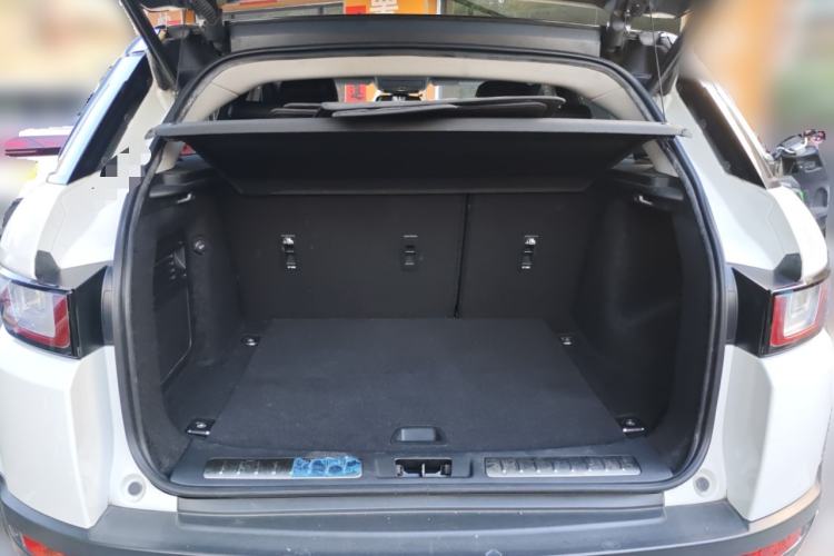 Used Land Rover Range Rover Evoque 2017 2.0T SE Smart Glow Edition
