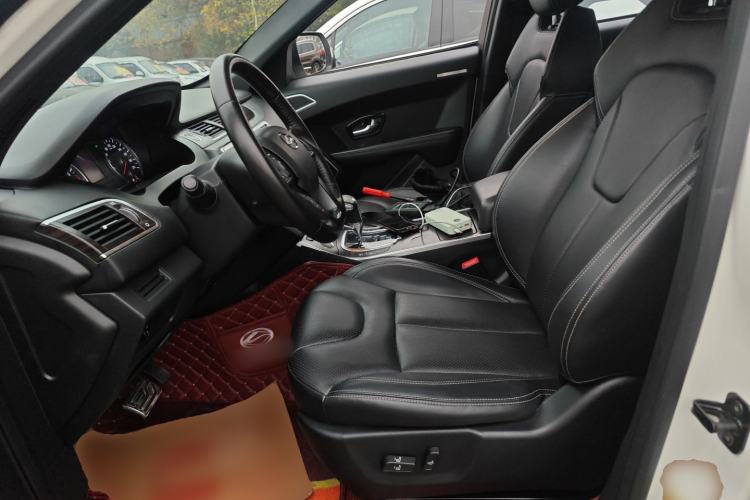 Used Land X7 2015 2.0T Panoramic Prestige Edition