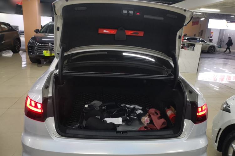 Used Audi A4L 2020 40 TFSI quattro Luxury Dynamic Model
