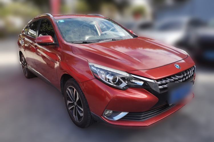 Used Venucia T90 2017 2.0L CVT Smart Edition
