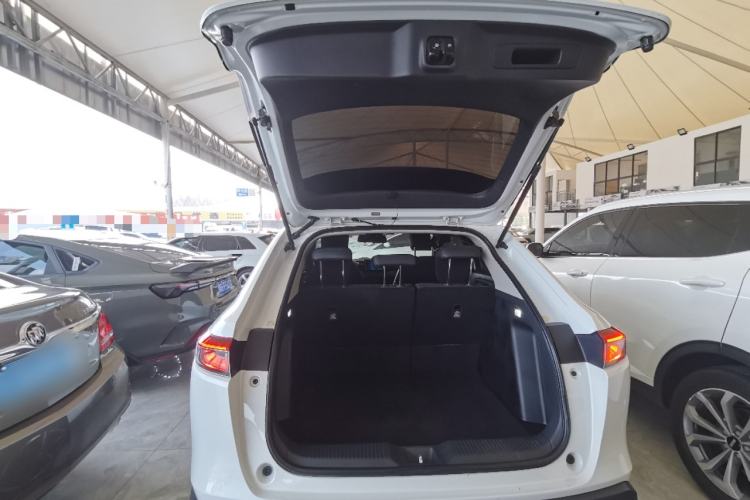 Used Honda Vezel 2023 1.5L CVT Tech Edition
