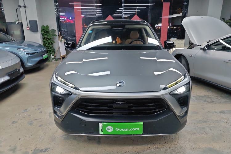 Used Nio ES8 2018 355 km Base Version 7-Seater Edition