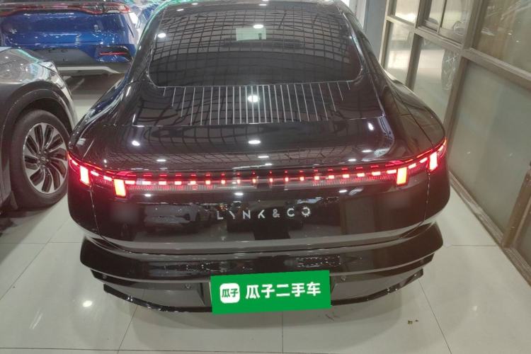 Used Lynk & Co Z10 2025 71 kWh 602 km Range Rear-Wheel Drive Pro