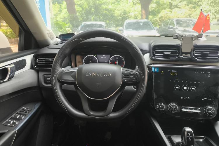 Used Lynk & Co 02 2018 1.5T DCT Two-Wheel Drive Pure Lite Version China V Emission Standard
