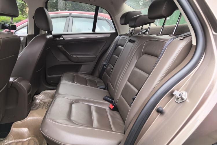 Used Volkswagen Bora 2014 1.6L Manual Comfort Model
