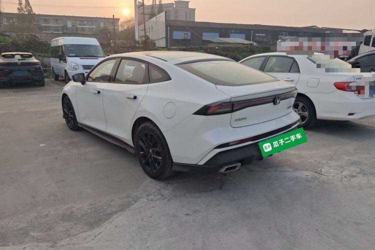 Used Changan UNI-V 2024 1.5T Prestige Edition
