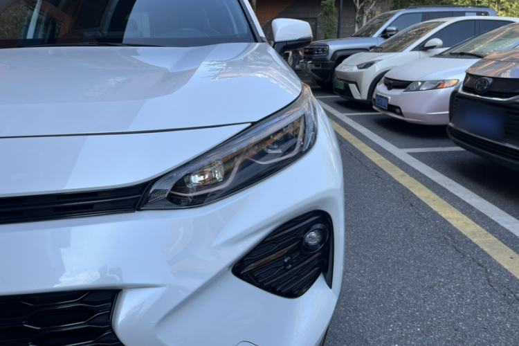 Used Toyota Wildlander 2024 Dual-Motor 2.5L E-CVT Two-Wheel Drive Luxury PLUS Edition