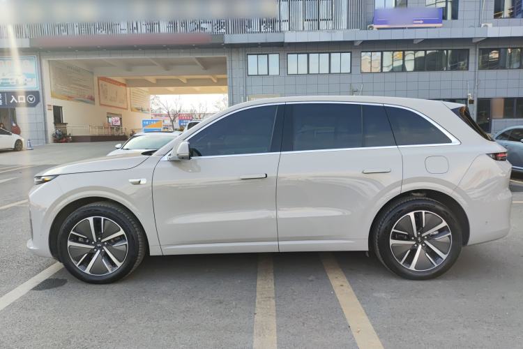 Used Li Auto L6 2024 Pro Model
