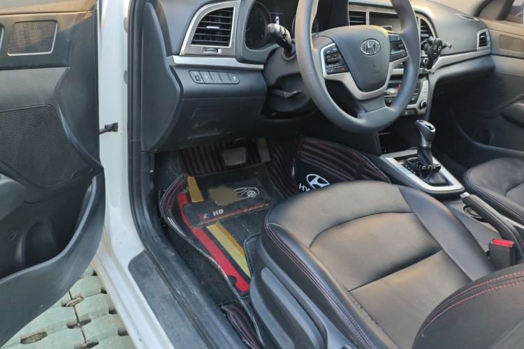 Used Hyundai Elantra 2016 1.6L Automatic ZhiXuan – Elite Version