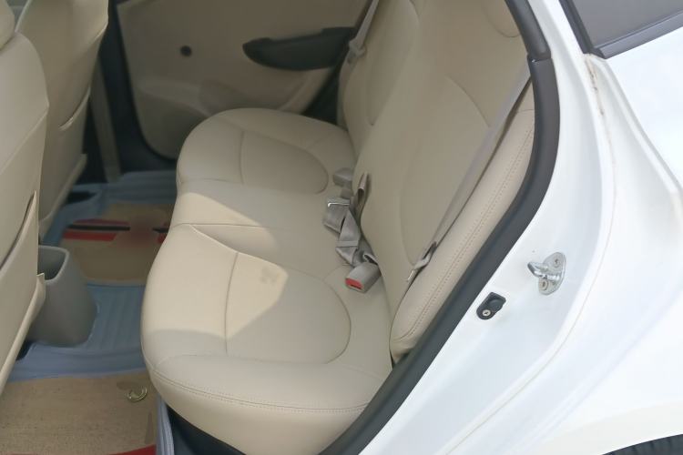 Used Hyundai Verna (older generation) 2014 1.4L Automatic Fashion GS Model