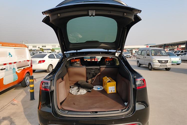 Used Tesla Model Y 2022 Rear-Wheel-Drive Version
