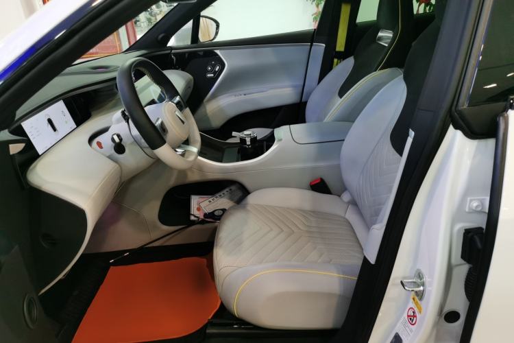 Used  11 2022 Long-Range Dual-Motor Version 5 Seats