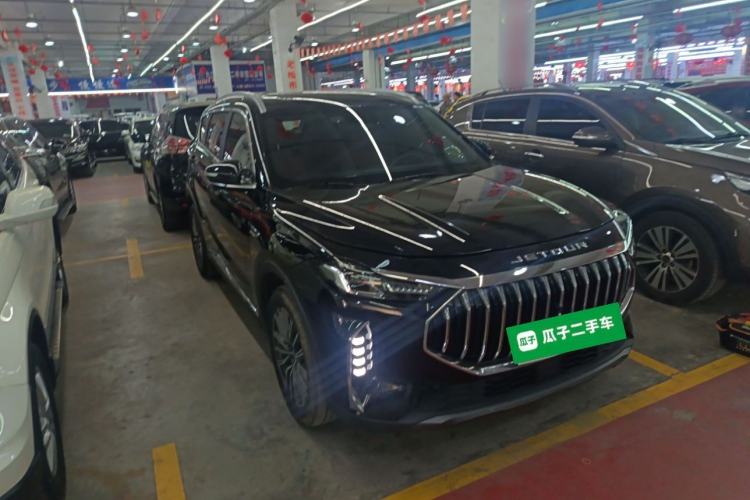 Used JETOUR X70 PLUS 2023 1.5T DCT Brave PLUS 7-Seater