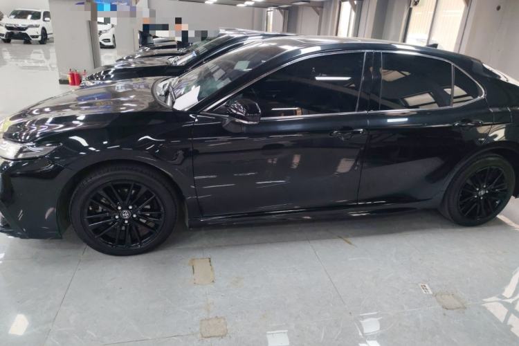 Used Toyota Camry 2023 2.0S Knight Edition
