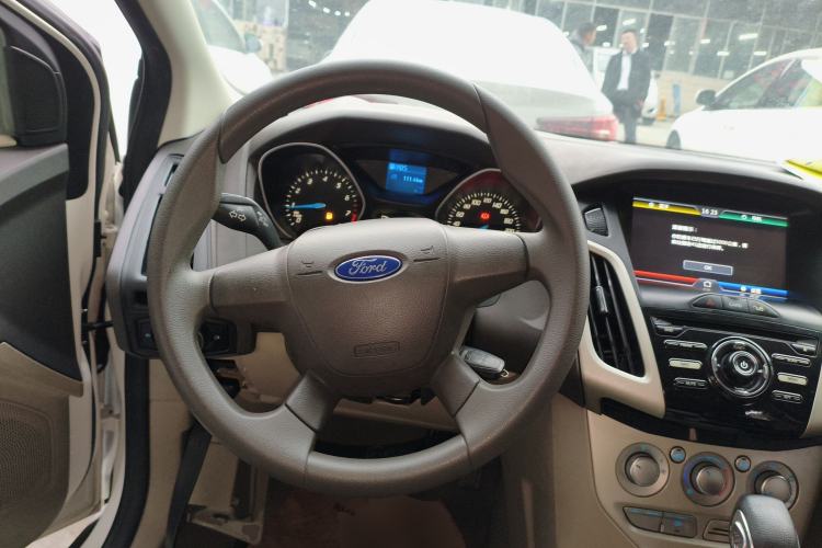 Used Ford Focus 2012 Sedan 1.6L Automatic Comfort Model
