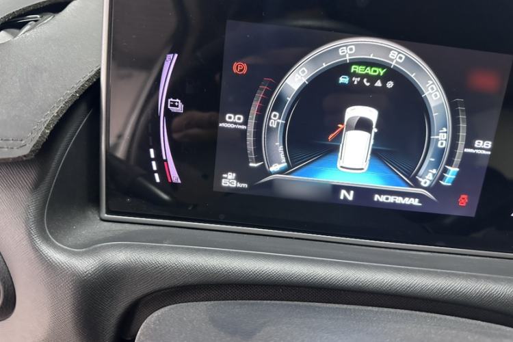 Used ORA White Cat 2020 305 km Luxury Version
