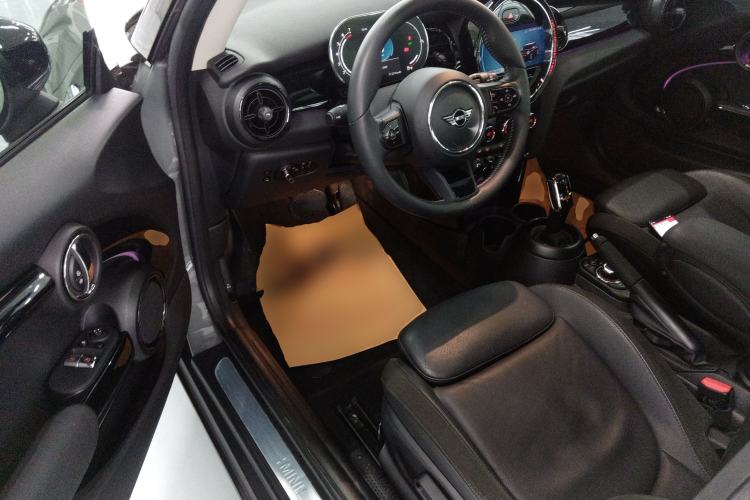 Used  MINI 2022 Updated 1.5T COOPER Artist
