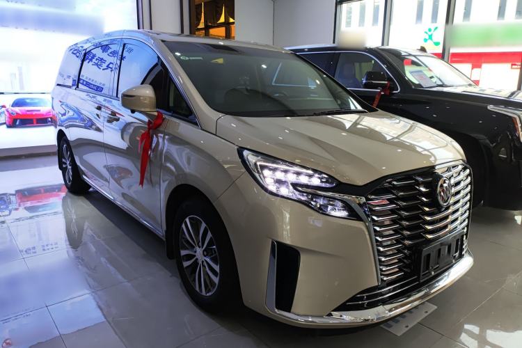 Used Buick GL8 2023 ES Lu Zun Comfort Model
