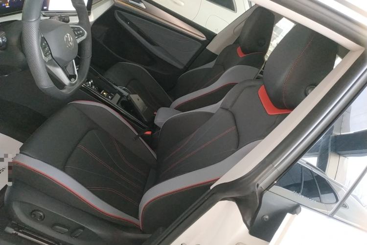 Used Volkswagen Lamando 2025 Lavida L 280TSI DSG Cool & Spicy Edition
