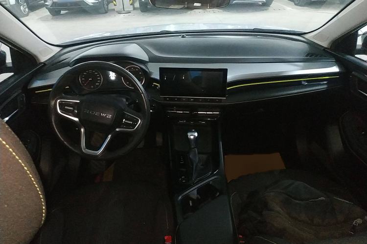 Used Roewe i5 2021 1.5L CVT Platinum Edition
