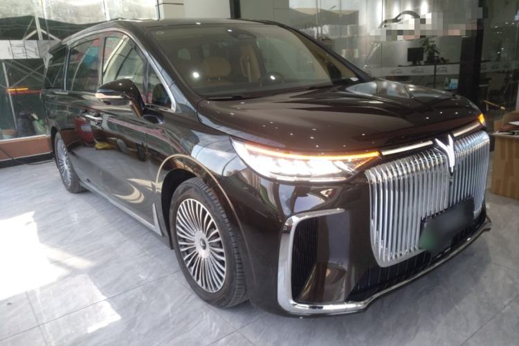 Used VOYAH Dream 2025 PHEV Four-Wheel-Drive Flagship Kunpeng Edition
