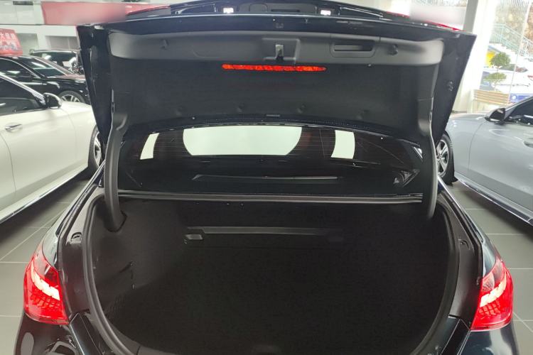 Used Mercedes-Benz C-Class 2024 Restyled C 260 L Sport Edition
