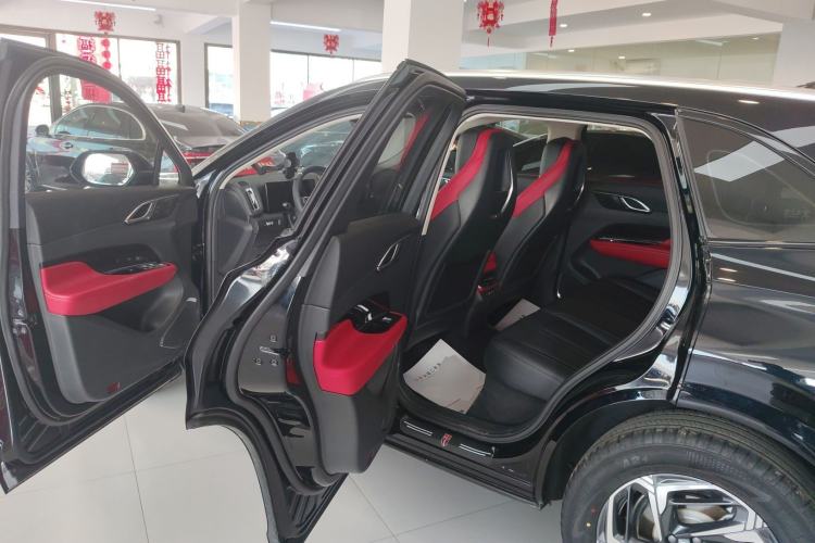 Used Hongqi HS3 2023 1.5T Two-Wheel Drive Shanwei Edition
