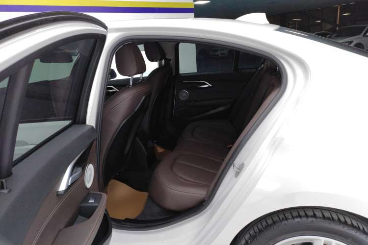 Used BMW 1 Series 2022 120i M Sport Night Edition
