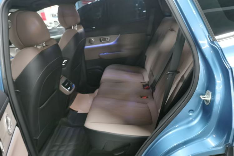 Used Chery Tiggo 8 PLUS C-DM 2025 1.5T 116 km Prestige Version 5 Seats
