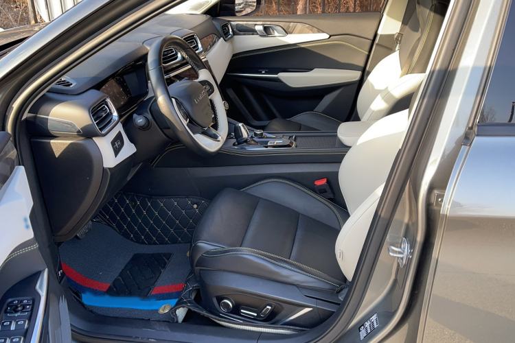 Used Lynk & Co 02 2022 2.0T DCT Shine Pro