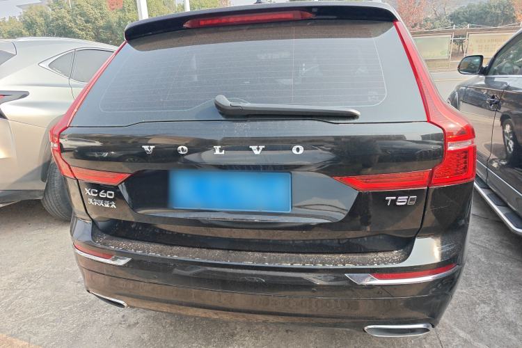 Used Volvo XC60 2021 T5 4x4 Smart Luxury Edition
