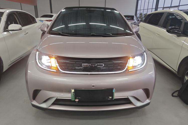 Used BYD Dolphin 2021 405 km Fashion Edition
