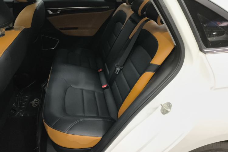 Used Geely Auto Emgrand GL 2020 1.4T CVT Luxury Edition
