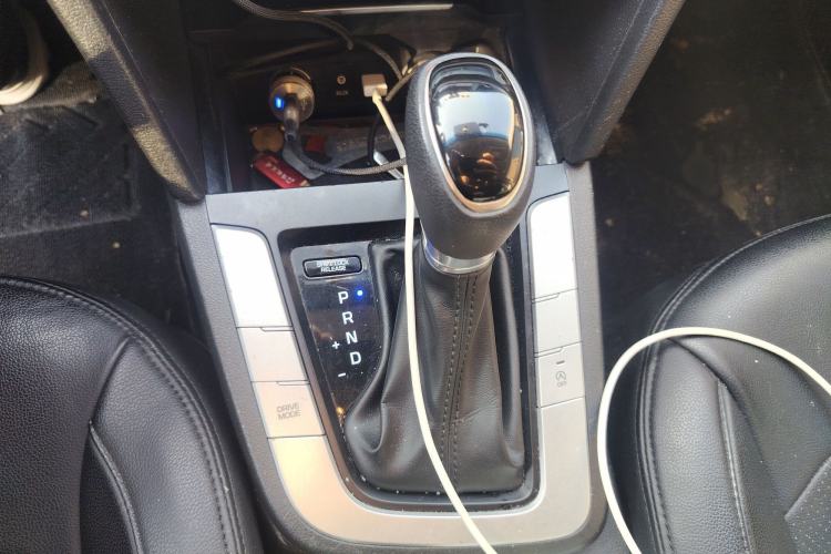 Used Hyundai Elantra 2016 1.6L Automatic ZhiXuan – Elite Version