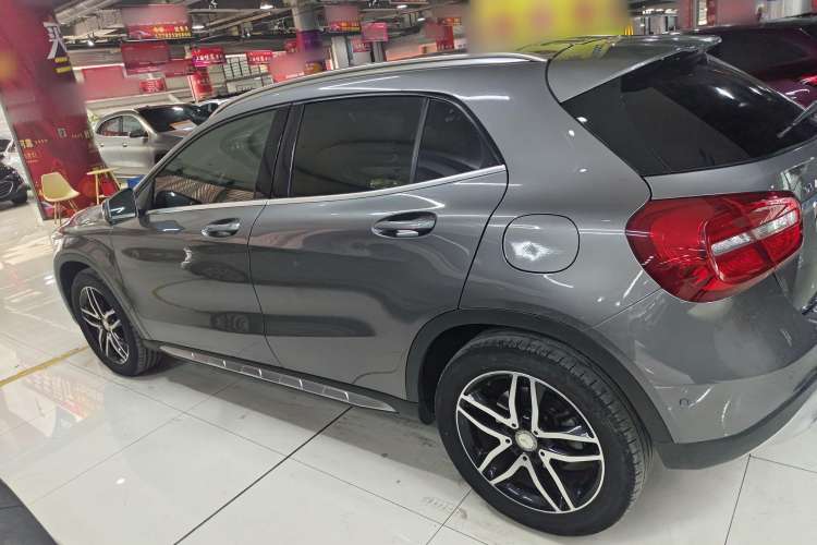 Used Mercedes-Benz GLA 2016 GLA 200 Fashion Model