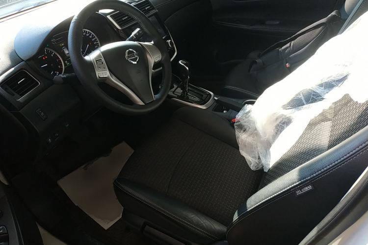 Used Nissan Tiida 2019 1.6L CVT Smart Drive Version China VI Standard