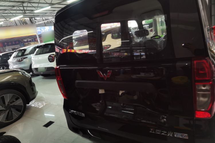Used Wuling Zhiguang New Energy 2025 Standard Model
